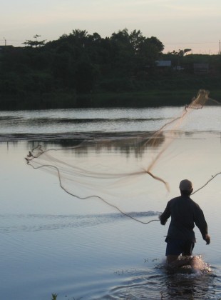 Fishing for dinner in Bung Kan Seng lake