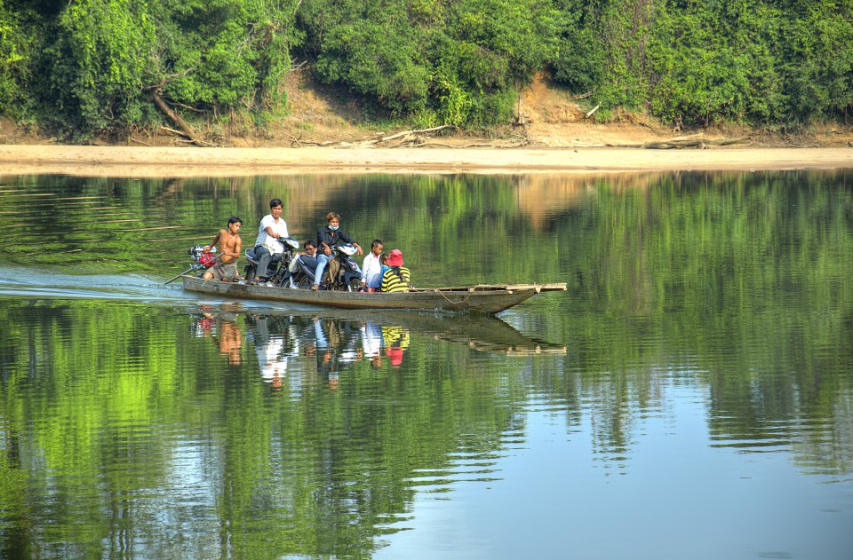 ferry across the sesan river